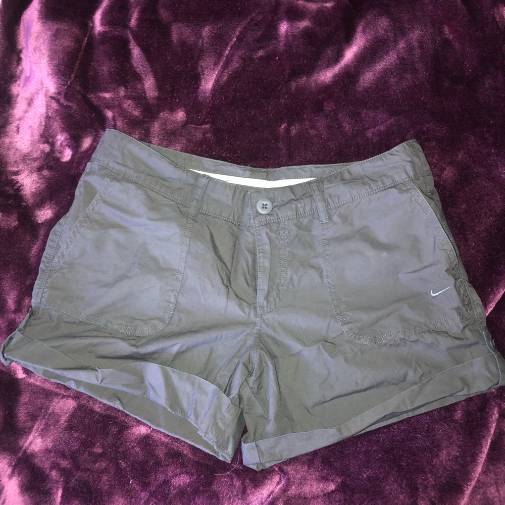 Grey Nike Casual Shorts - Size 10